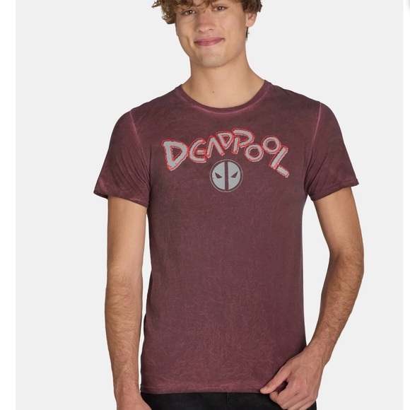 Deadpool & Wolverine Men’s & Big Men's Mineral Wash Graphic Tee - Picture 2 of 6